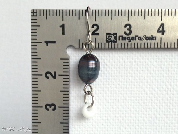 画像4: ＊ハンドメイド＊パールグレーのオーバルポテト揺れピアス