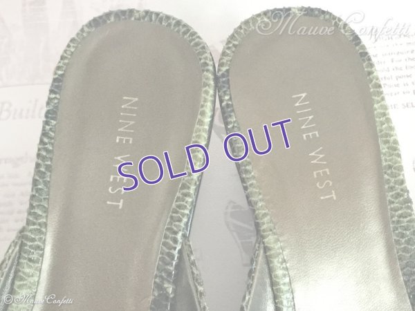 画像6: 【ユーズド品】パイソン柄ウェッジソールサンダル 25.0cm（黒×深緑）＊NINE WEST