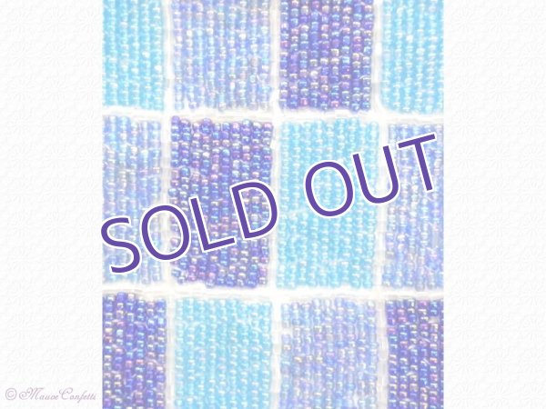 画像6:  *SALE* 【ユーズド品】ビーズ刺繍のポシェット(青系市松) (6)